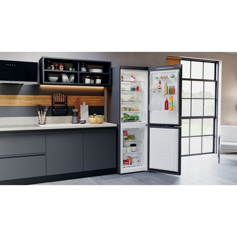 Hotpoint Fridge Freezer Freestanding H5X 82O SK Silver black 2 doors Lifestyle perspective open