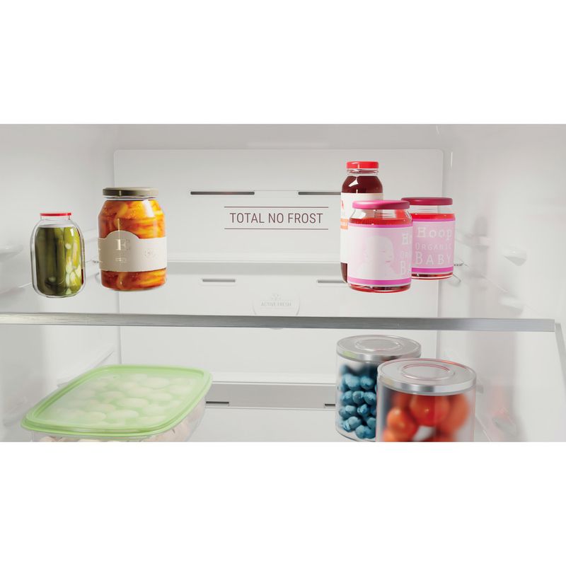 Hotpoint Fridge Freezer Freestanding H3X 81I W White 2 doors Lifestyle detail