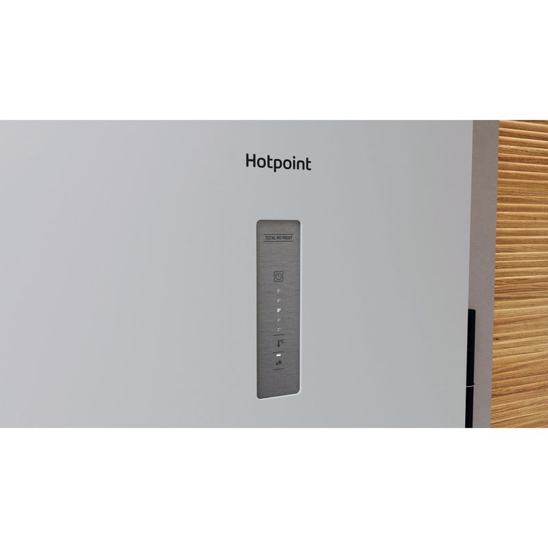 Hotpoint Fridge Freezer Freestanding H5X 82O W White 2 doors Lifestyle control panel
