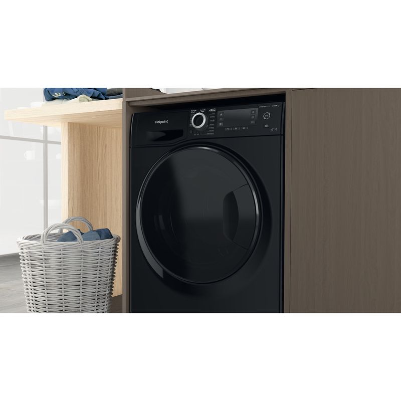 Hotpoint-Washer-dryer-Freestanding-NDD-9725-BDA-UK-Black-Front-loader-Lifestyle-detail