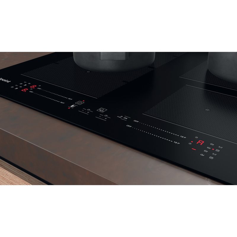 Hotpoint HOB TS 5760F NE Black Induction vitroceramic Lifestyle control panel