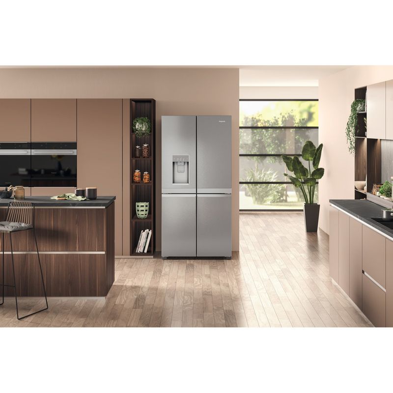 Hotpoint Side-by-Side Freestanding HQ9I MO2L G Inox Look Lifestyle frontal