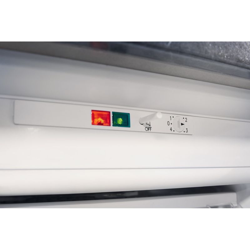 Hotpoint Freezer Built-in HBUFZ011.UK Steel Control panel