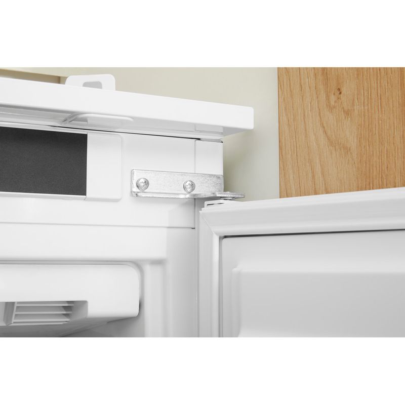 Hotpoint Freezer Built-in HF 1801 E F2 UK White Lifestyle detail