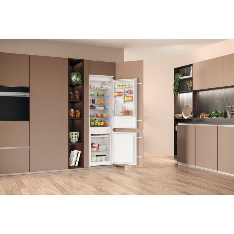 Hotpoint Fridge Freezer Built-in HTC18D011A1 White 2 doors Lifestyle perspective open