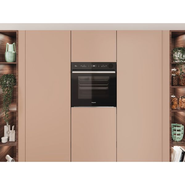Hotpoint OVEN Built-in SI4S 854 C BL Electric A+ Lifestyle frontal