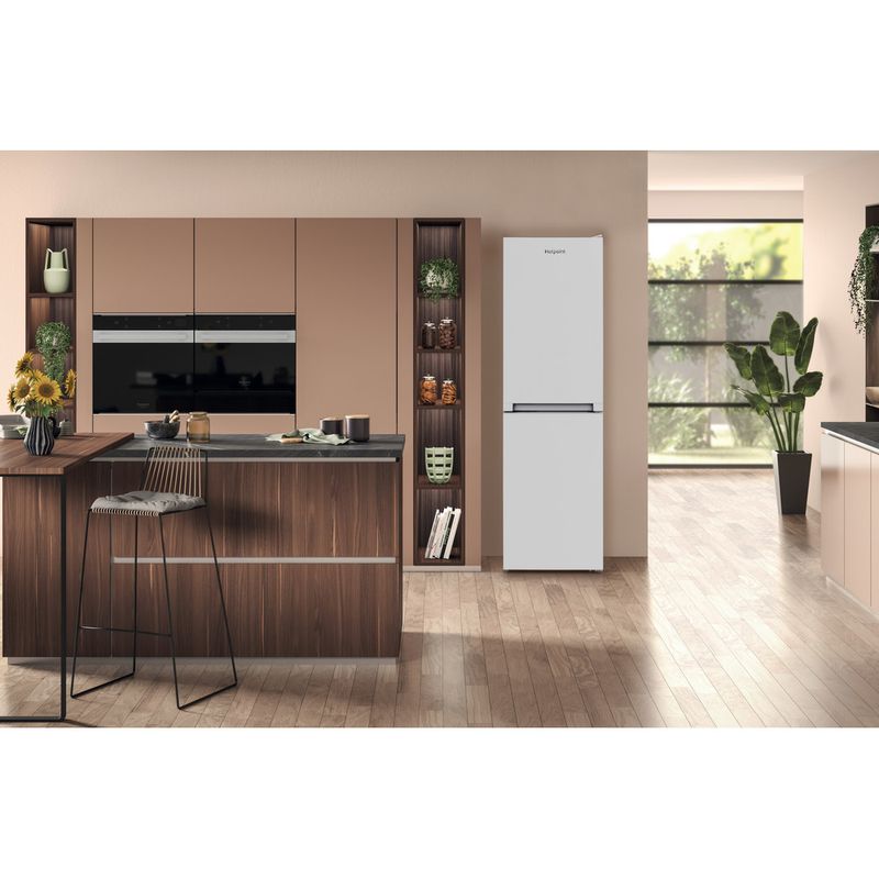 Hotpoint Fridge Freezer Freestanding HBNF 55182 W UK White 2 doors Lifestyle frontal