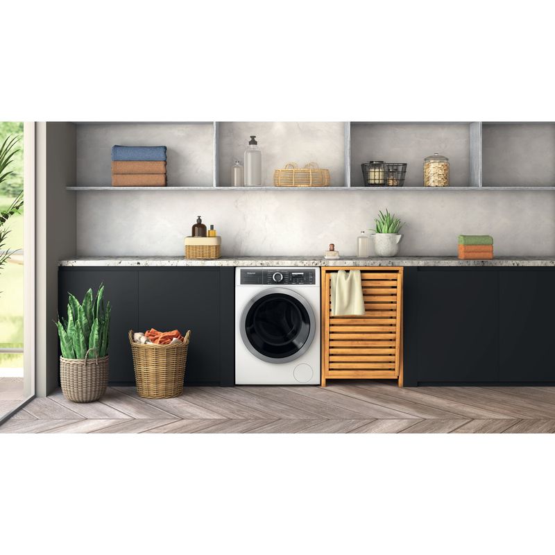 Hotpoint Washing machine Freestanding H7 99 GPOWER UK White Front loader A Lifestyle frontal