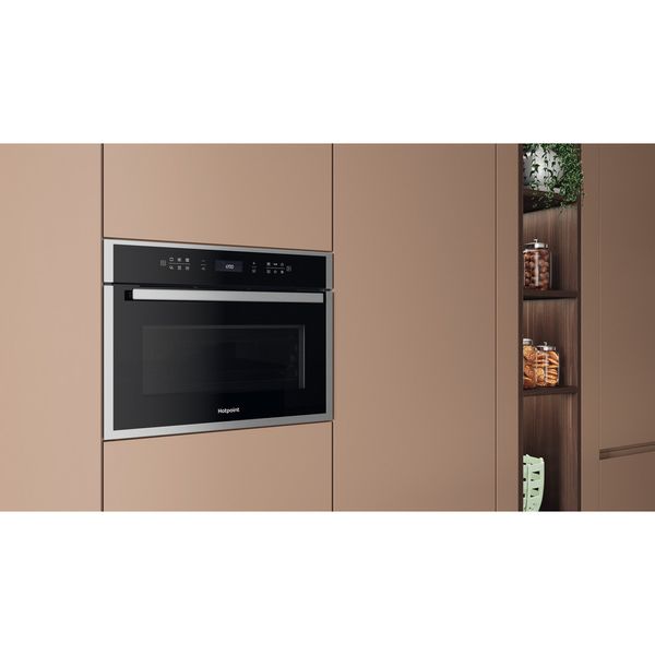 Hotpoint Microwave Built-in HCW6O7HTSXUK Stainless steel Electronic 53 MW-Combi 950 Lifestyle perspective