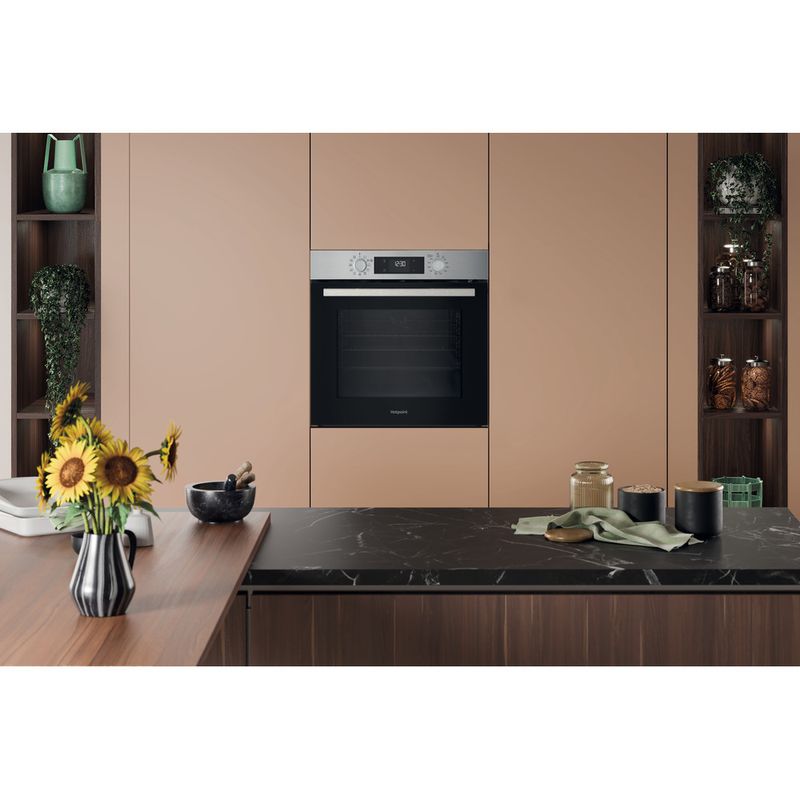 Hotpoint-OVEN-Built-in-HO-278P-X-UK-Electric-A---Lifestyle-frontal