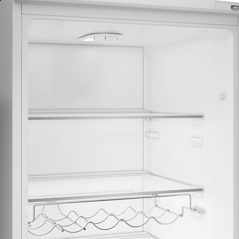 Hotpoint-Refrigerator-Freestanding-HPMLS-1411-W4UK-White---ARC-P1-Control-panel