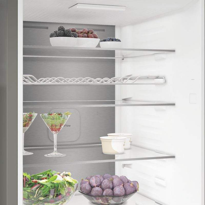 Hotpoint Fridge Freezer Freestanding HPK 26413 XR6UKE ARC 764 Manhattan Gray 2 doors Lifestyle perspective