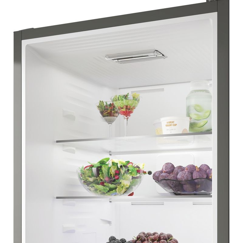 Hotpoint-Fridge-Freezer-Freestanding-HPK-26372-XR5UKE11-ARC-764-Manhattan-Gray-2-doors-Lifestyle-perspective