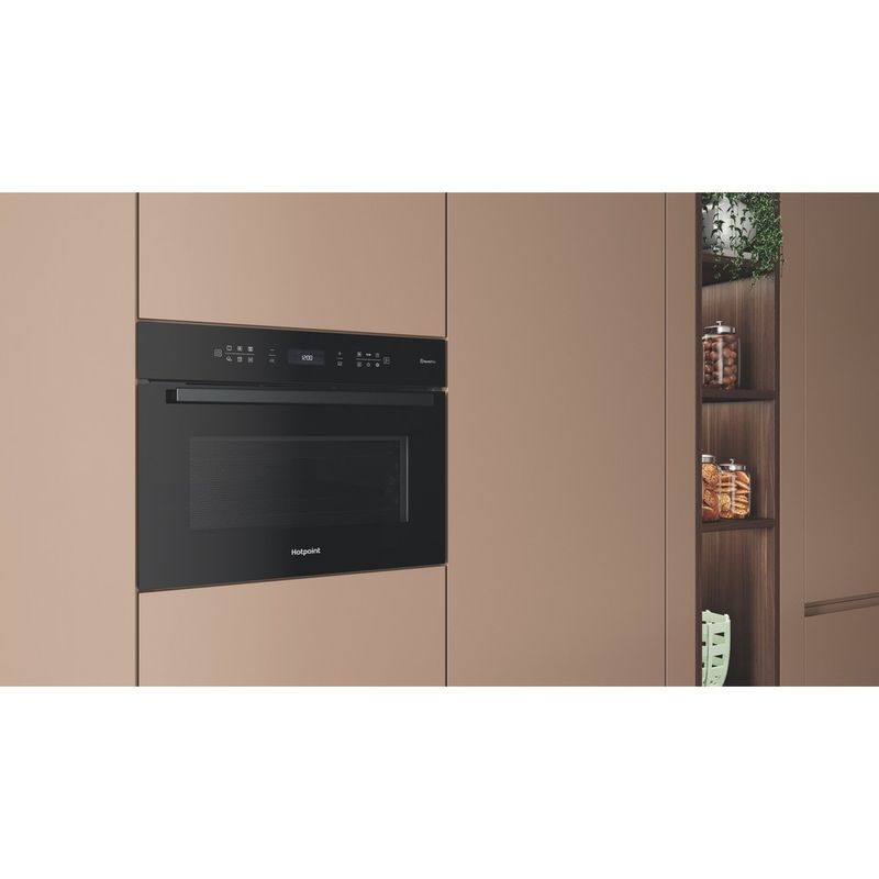 Hotpoint-Microwave-Built-in-HCW6O7HTSBUKC-Black-Electronic-53-MW-Combi-950-Lifestyle-perspective