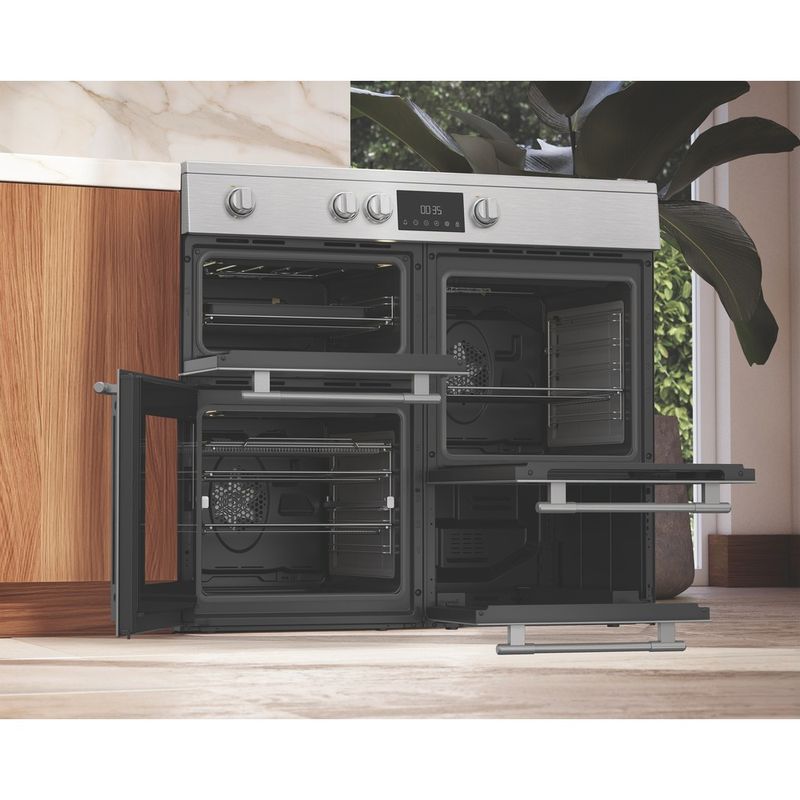 Hotpoint-Cooker-RH100IA21X-Inox-Electric-Lifestyle-perspective-open