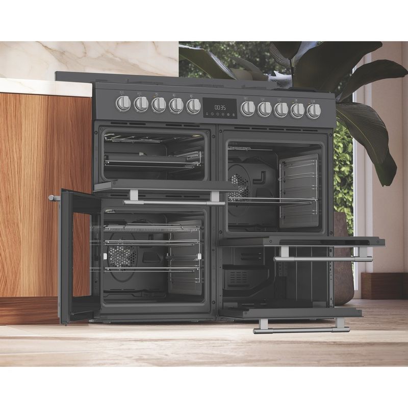 Hotpoint-Cooker-RH100FA21A-Antracite-Mixed-Lifestyle-perspective-open