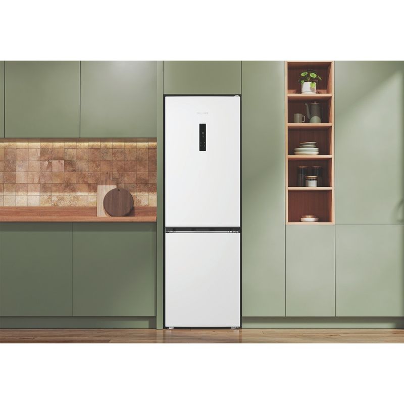 Hotpoint-Fridge-Freezer-Freestanding-HPK-26371-W4UKE-White---ARC-P1-2-doors-Lifestyle-frontal