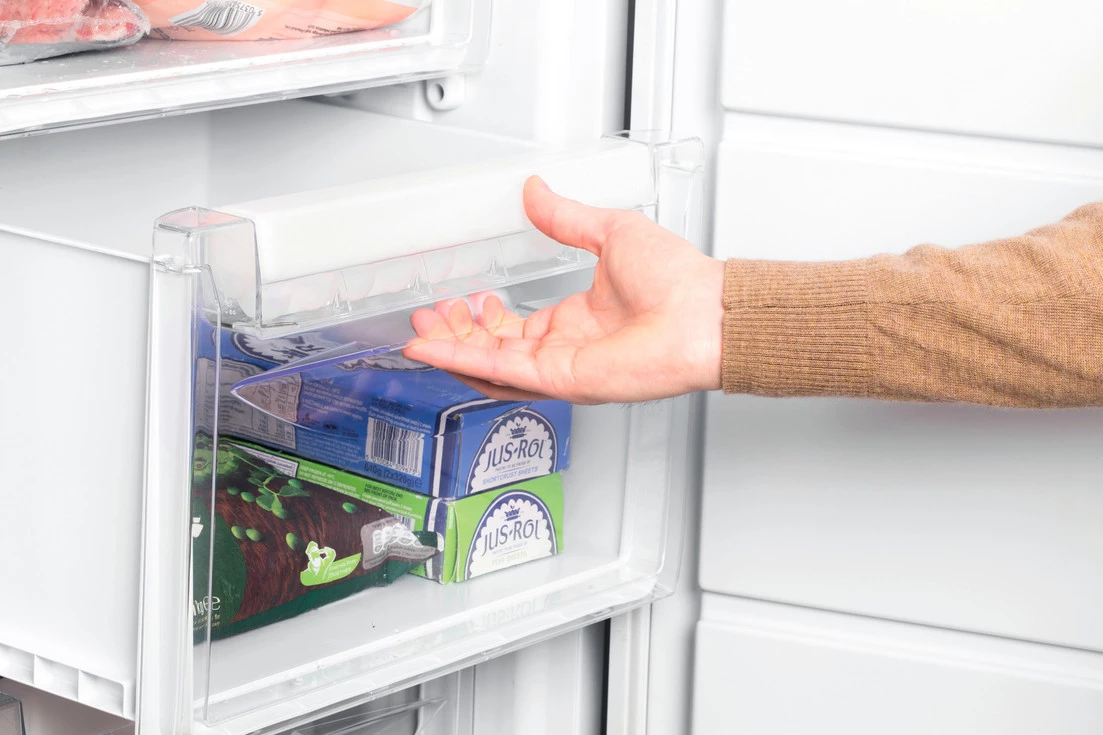 EXPLORE OUR INTEGRATED FREEZERS